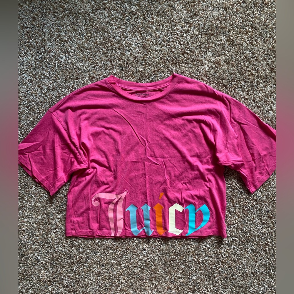 MEDIUM hot pink cropped T-shirt